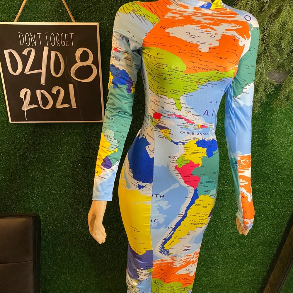 Posh By V: Globe Maxi Dress Size S